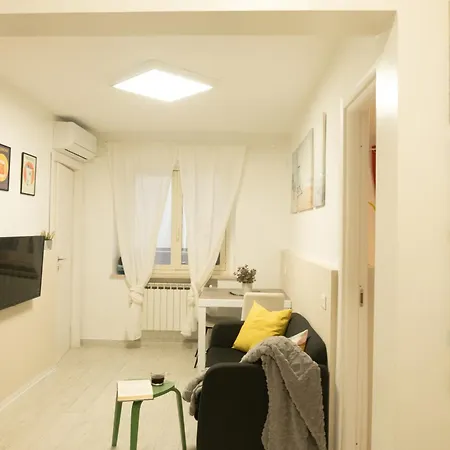 Apartmán Dimora Bramante - *